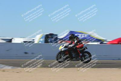 media/Nov-06-2023-Moto Forza (Mon) [[ce023d0744]]/4-Beginner Group/Session 4 (Finish Line Checker)/
